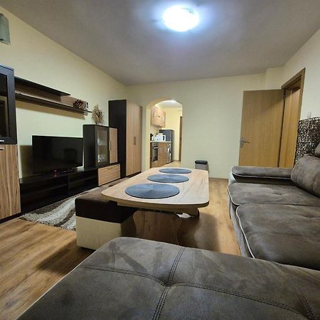 Paradise Apartment - Breathtaking View Veliko Tărnovo Esterno foto